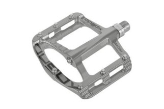 PEDAŁY XPEDO SPRY SLV MAGNEZOWY SREBRNE