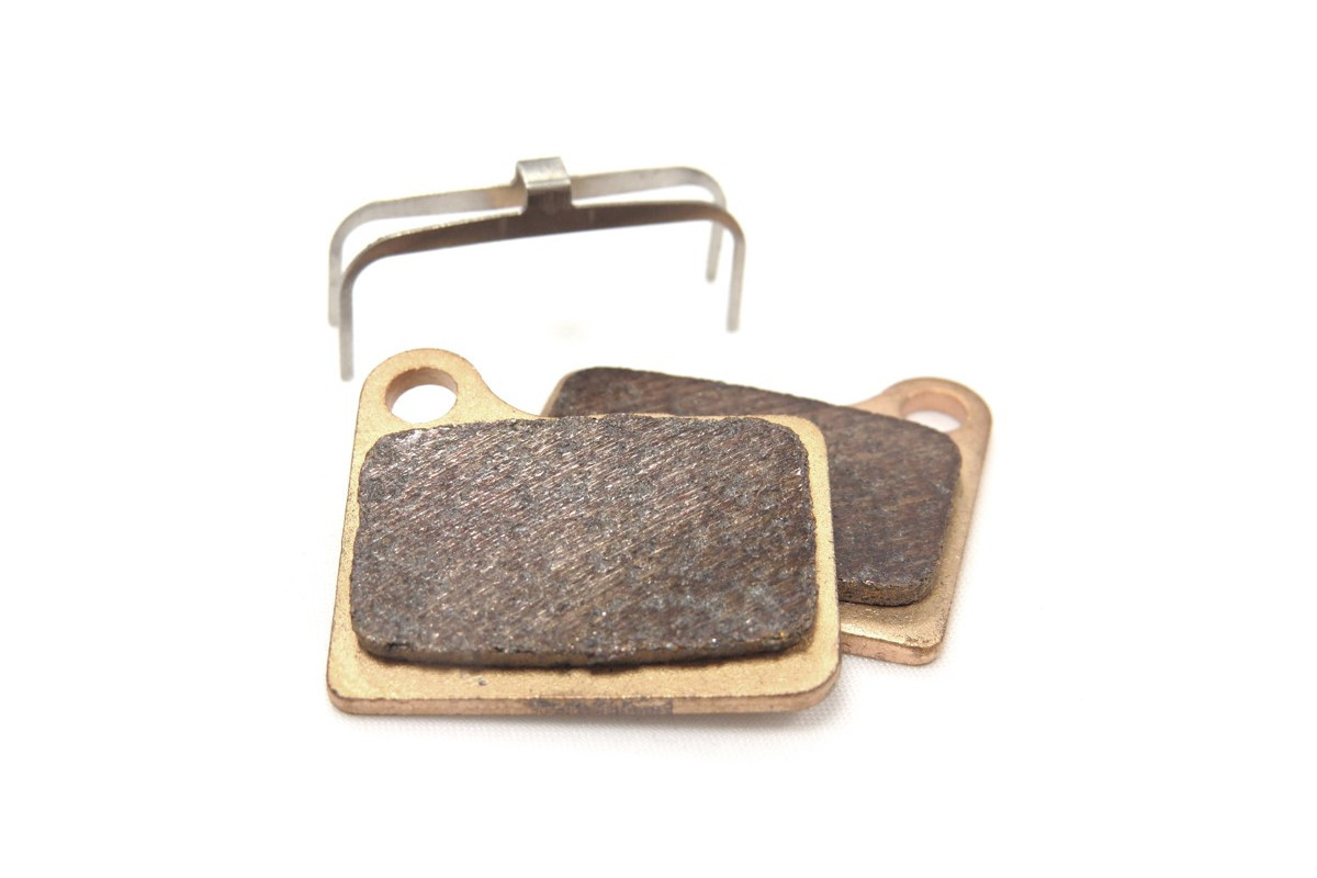 Klocki hamulcowe CLARKS dla SHIMANO (Shimano Deore M555/6), Spiekane Klocki hamulcowe CLARKS dla SHIMANO (Shimano Deore M555/6), Spiekane