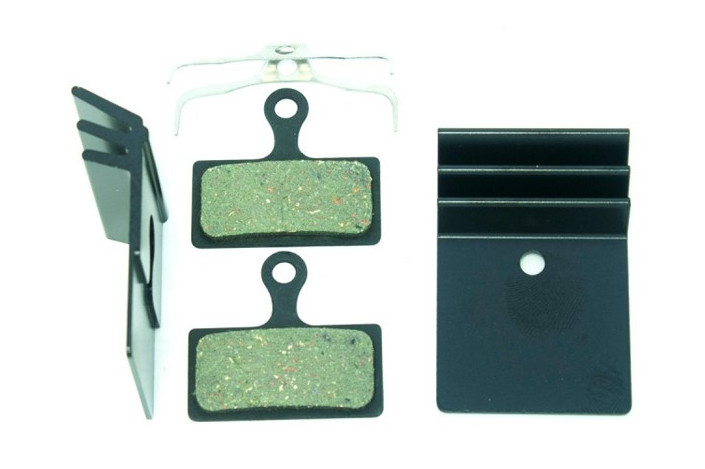 Klocki hamulcowe CLARKS dla SHIMANO (Shimano XTR), Z radiatorem odprowadzającym ciepło, Organiczne