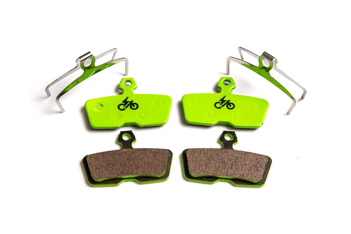 Klocki hamulcowe CLARKS dla E-BIKE SHIMANO/AVID/SRAM (Shimano XT 755-56,Avid Code (2011 onwards) Code- R), Półmetaliczne Klocki hamulcowe CLARKS dla E-BIKE SHIMANO/AVID/SRAM (Shimano XT 755-56,Avid Code (2011 onwards) Code- R), Półmetaliczne